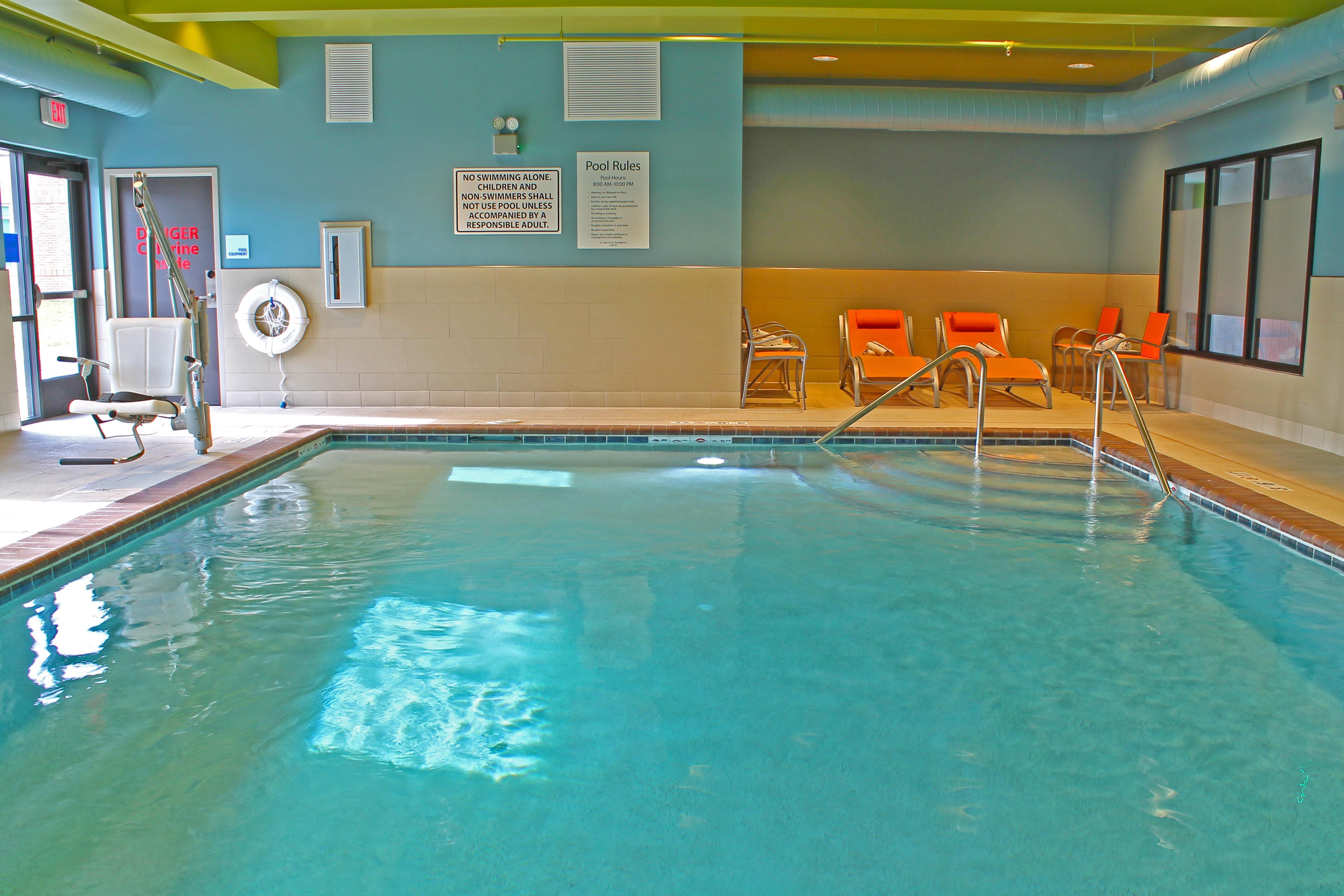 Holiday Inn Express & Suites - St. Louis South - I-55 By Ihg Mehlville Luaran gambar
